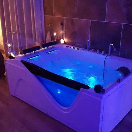 Jaccuzi 3* Puisserguier